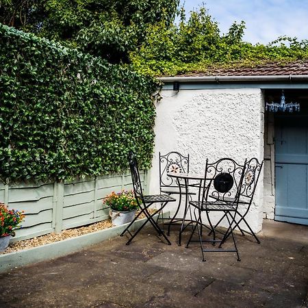 Laurel Cottage Burton  Exterior photo